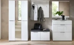 Garderobenschrank