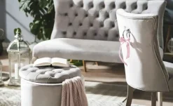 Hocker mit Stauraum