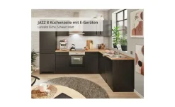 Küchenzeile mit E-Geräten