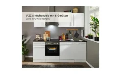 Küchenzeile mit E-Geräten