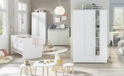 Kleiderschrank Image