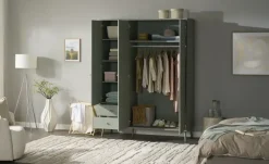 Kleiderschrank 3-türig, Salbeigrün, mit Einlegeböden Harllson